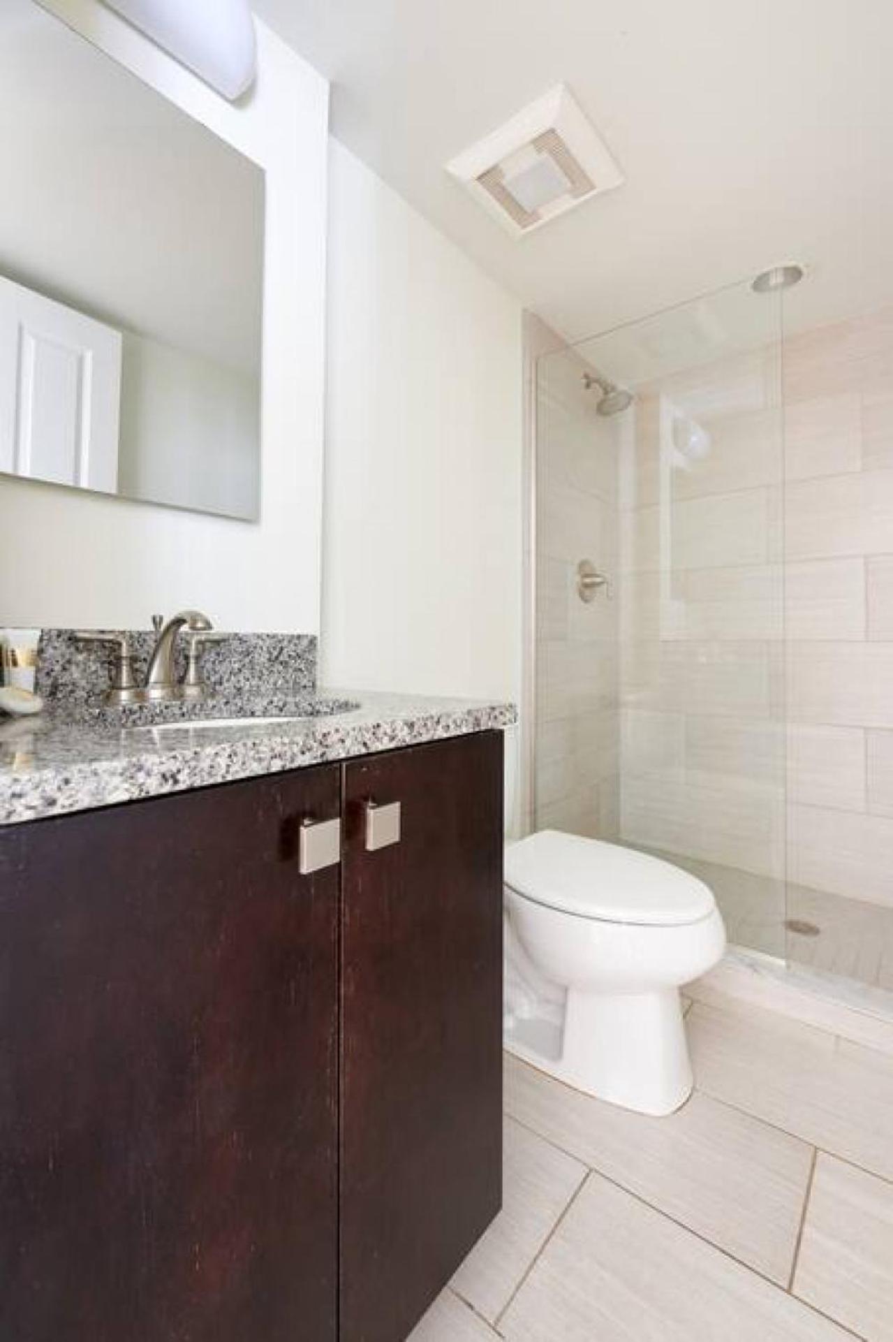 Bold And Spacious 2 Bed In Financial District